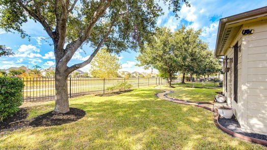 Rosenberg null-story, 3-bed 8231 Clover Leaf Drive-idx