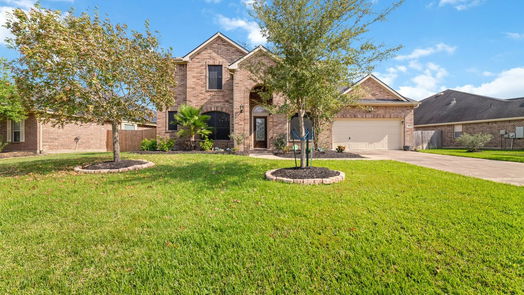 Rosenberg 2-story, 5-bed 915 Aqua Vista Lane-idx