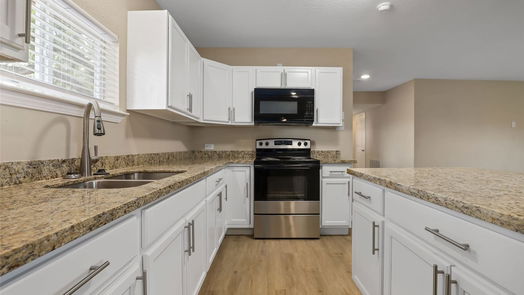 Rosenberg 1-story, 3-bed 904 Horace Mann Ave-idx