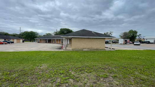 Rosenberg 1-story, null-bed 4602 Avenue H-idx