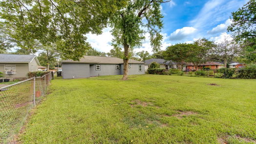 Rosenberg 1-story, 3-bed 1300 Lawrence Street-idx