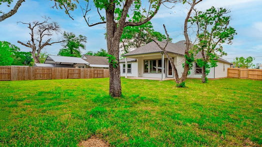Sealy 1-story, 3-bed 1617 Eagle Lake Road-idx