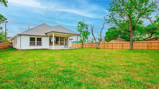 Sealy 1-story, 3-bed 1617 Eagle Lake Road-idx