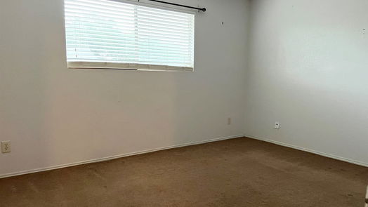 Sealy 2-story, 2-bed 1252 Eagle Lake Road 3-idx