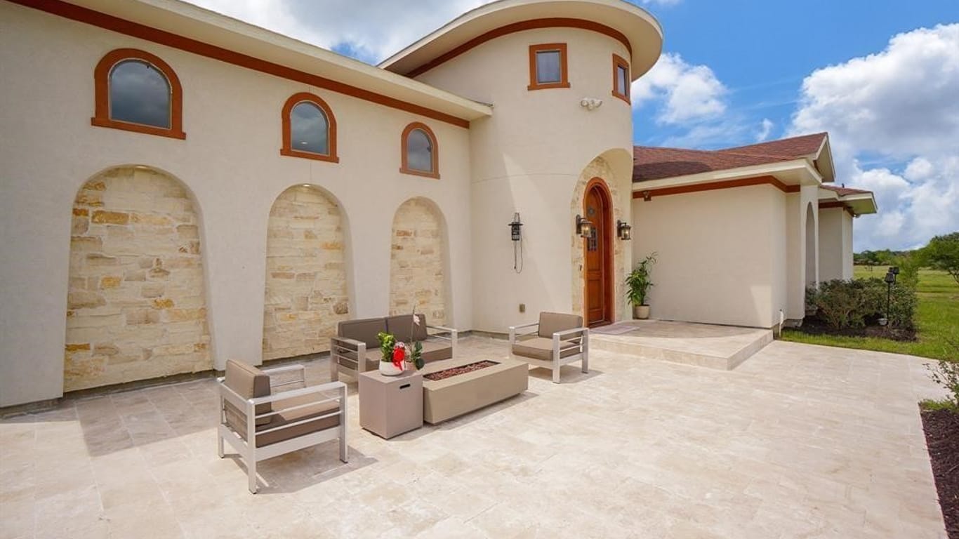 Sealy 1-story, 4-bed 825 Grubbs Road-idx