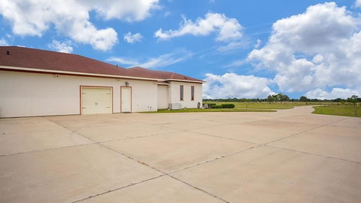 Sealy 1-story, 4-bed 825 Grubbs Road-idx