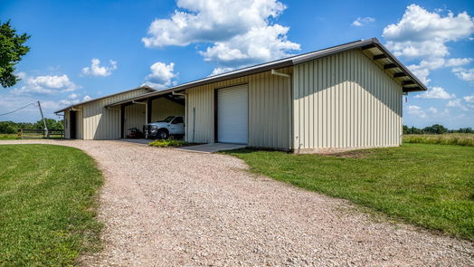 Sealy 1-story, null-bed 2094 S Fm 331 Road-idx