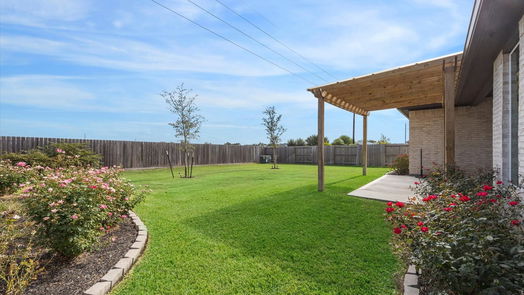Sealy null-story, 4-bed 411 Hunters Crossing Dr-idx