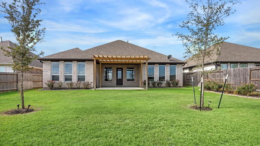 Sealy null-story, 4-bed 411 Hunters Crossing Dr-idx