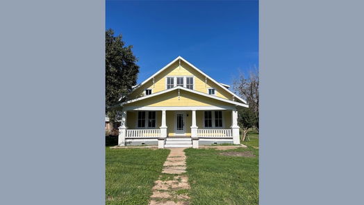 Sealy 2-story, 4-bed 134 Hill Street-idx