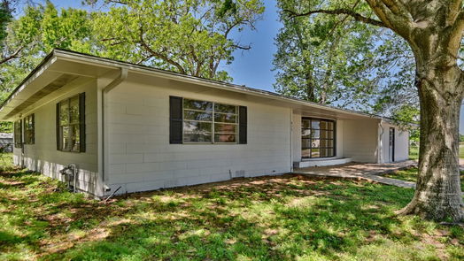 Sealy 1-story, 3-bed 415 Silliman Street-idx