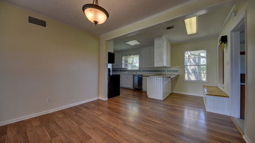 Sealy 1-story, 3-bed 415 Silliman Street-idx