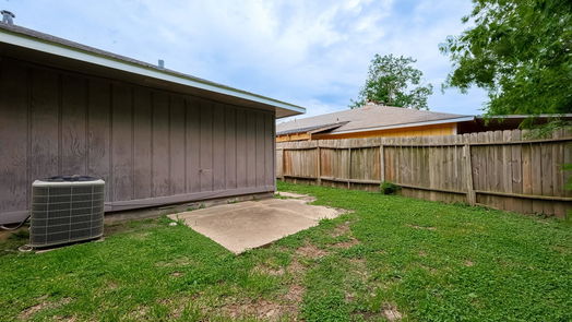 Houston 1-story, 2-bed 12005 Tambourine Drive-idx