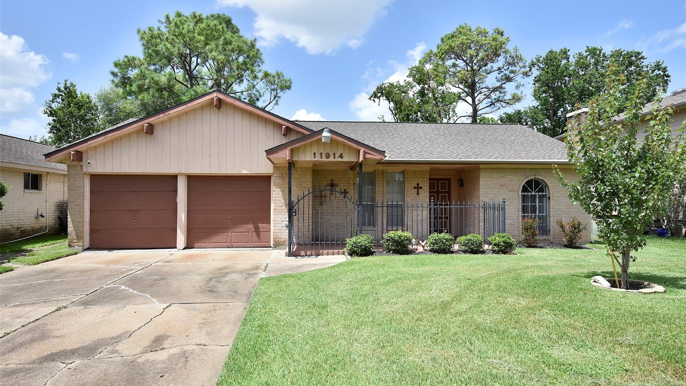 Meadows Place 1-story, 3-bed 11914 Brighton Lane-idx