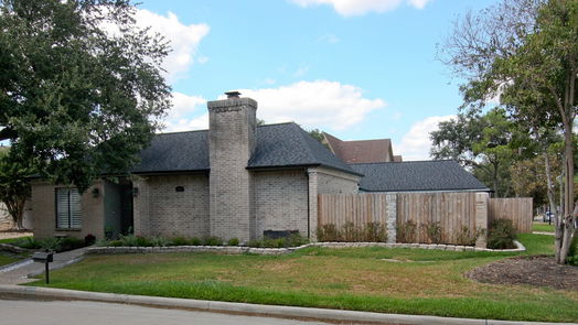 Stafford 1-story, 3-bed 3339 Country Club Boulevard-idx
