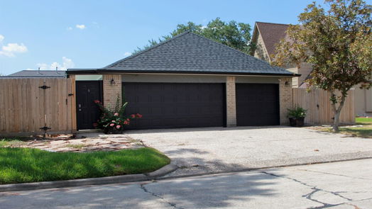 Stafford 1-story, 3-bed 3339 Country Club Boulevard-idx