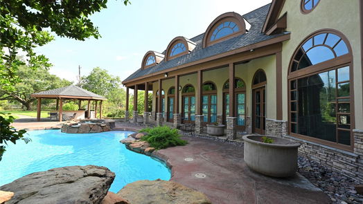 Sugar Land 2-story, 5-bed 326 W Alkire Lake Drive-idx