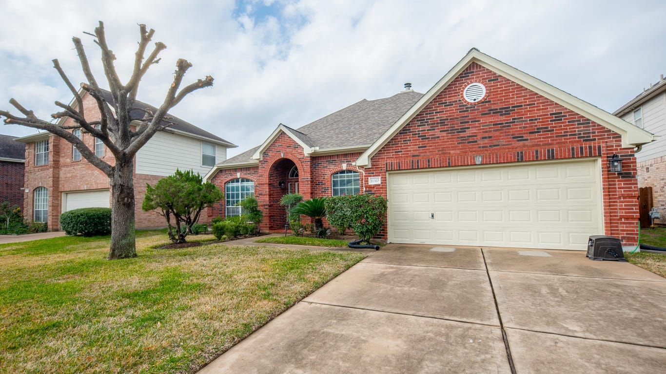 Sugar Land null-story, 3-bed 11310 Ashford Hills Drive-idx