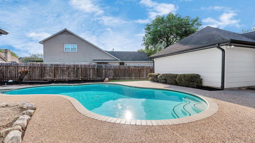 Sugar Land 1-story, 3-bed 327 Longview Drive-idx