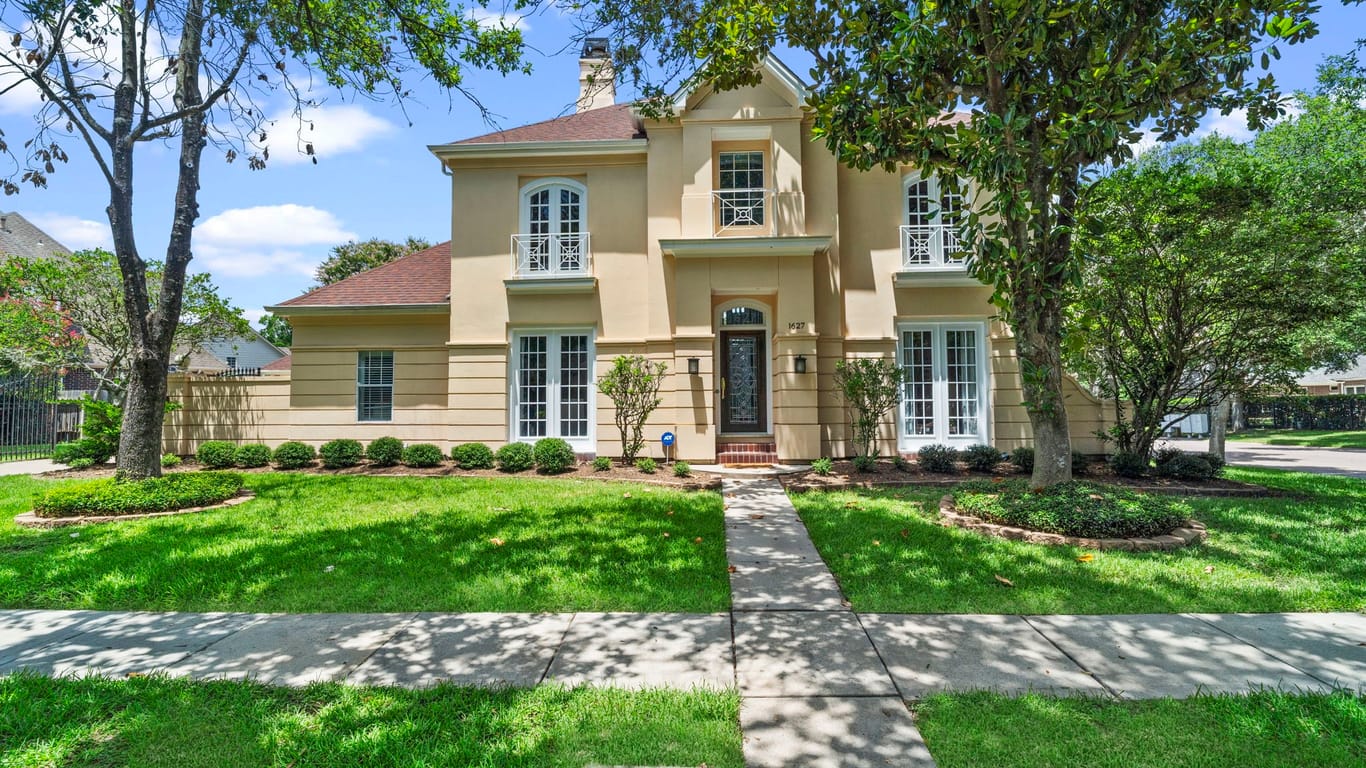 Sugar Land 2-story, 4-bed 1627 Clearwater Creek Drive-idx