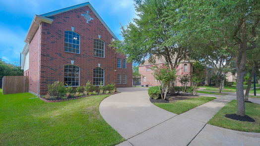 Sugar Land 2-story, 4-bed 140 N Hall Drive-idx