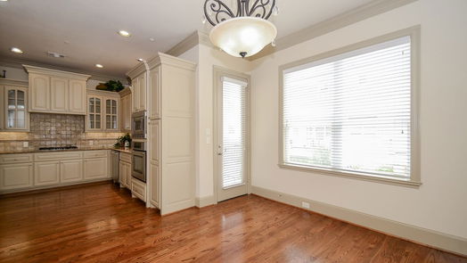 Sugar Land 4-story, 3-bed 1368 Lake Pointe Parkway-idx
