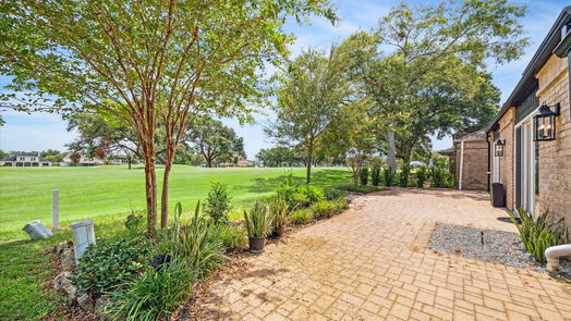 Sugar Land 1-story, 3-bed 2518 Country Club Boulevard-idx