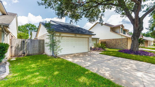 Sugar Land 1-story, 3-bed 2019 Creek Valley Lane-idx