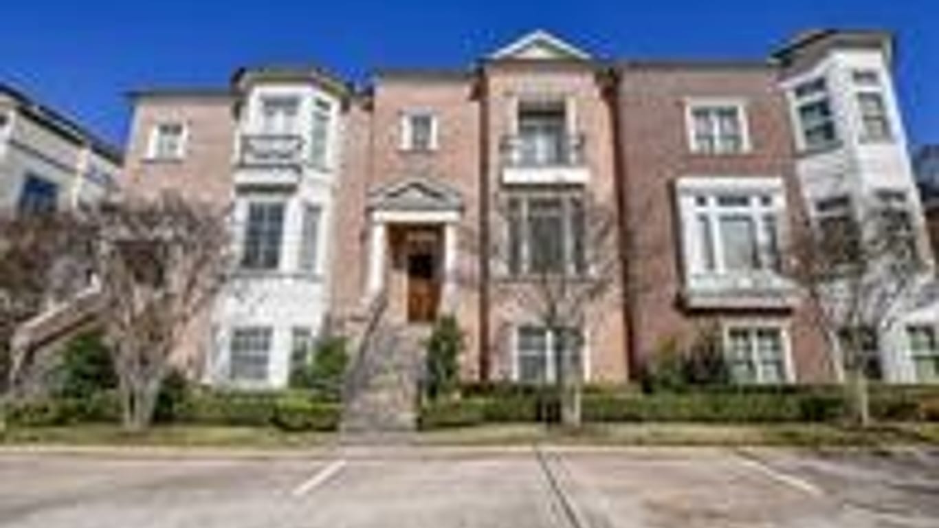 Sugar Land 4-story, 3-bed 1320 Lake Pointe Parkway-idx