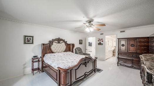 Sugar Land 2-story, 4-bed 611 Montclair Boulevard-idx