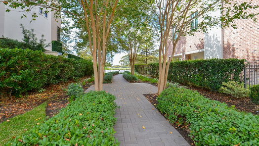 Sugar Land 3-story, 2-bed 1408 Lake Pointe Parkway-idx