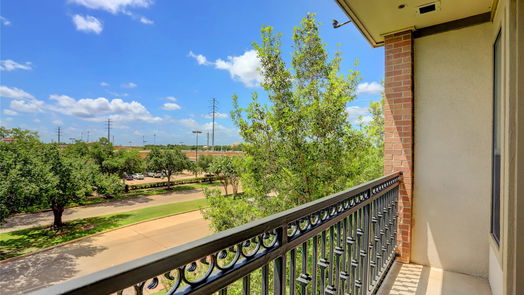 Sugar Land null-story, 2-bed 2299 Lone Star Drive 342-idx