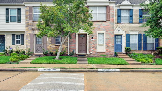 Sugar Land 2-story, 2-bed 2910 Grants Lake Blvd 704-idx