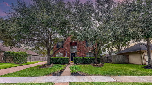 Sugar Land 2-story, 4-bed 6934 Woodside Drive-idx