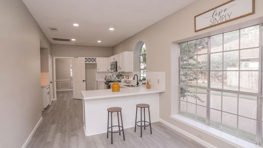 Sugar Land 2-story, 4-bed 6934 Woodside Drive-idx