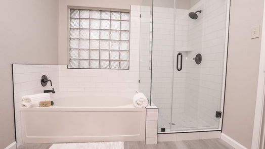 Sugar Land 2-story, 4-bed 6934 Woodside Drive-idx