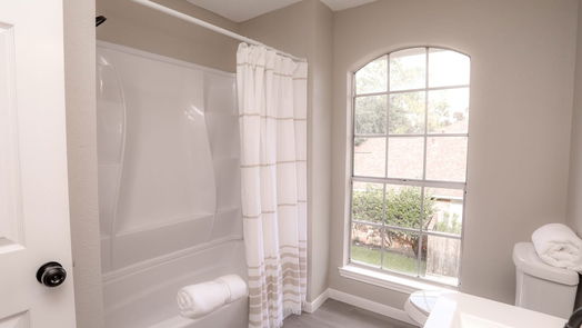 Sugar Land 2-story, 4-bed 6934 Woodside Drive-idx
