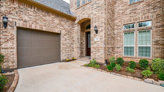 Sugar Land 2-story, 5-bed 6018 Ashford Falls Lane-idx