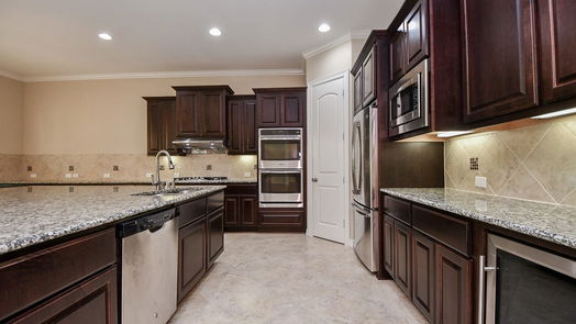Sugar Land 2-story, 5-bed 6018 Ashford Falls Lane-idx