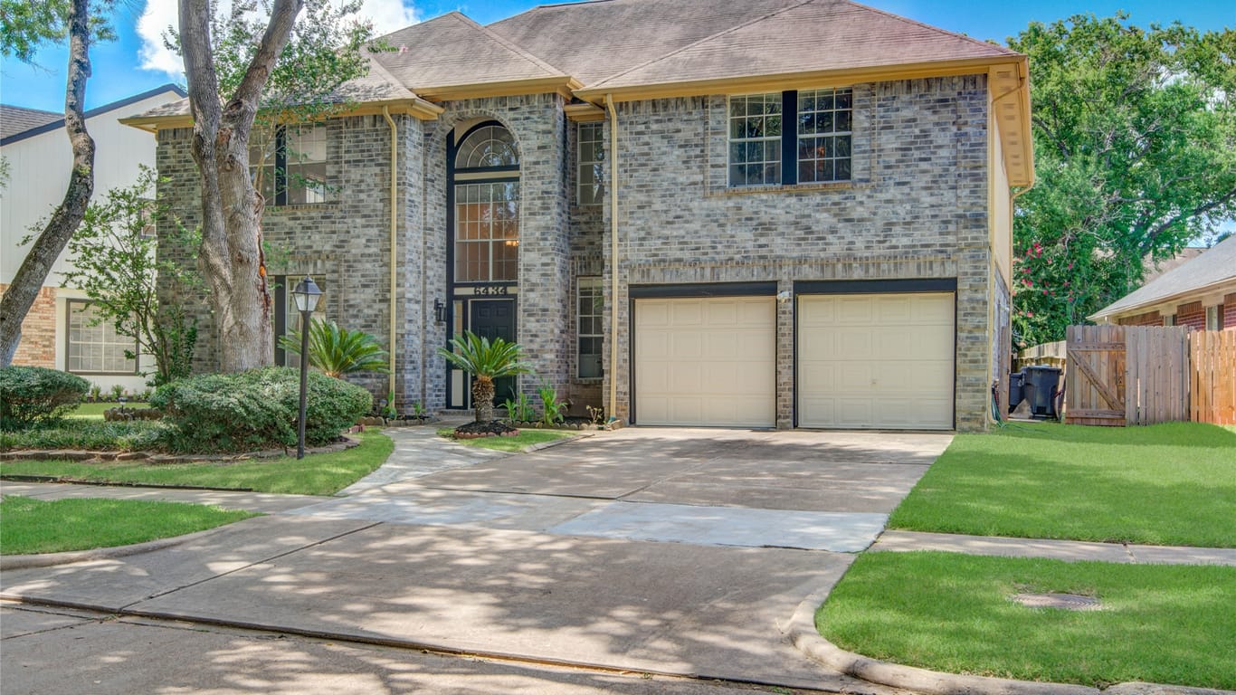 Sugar Land 2-story, 5-bed 6434 Drake Elm Drive-idx