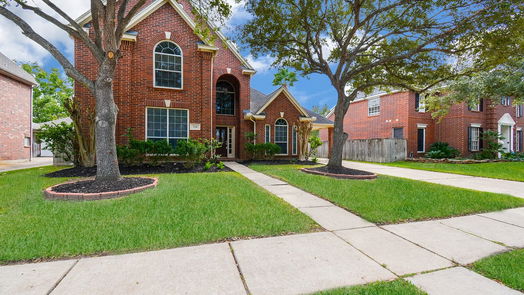 Sugar Land 2-story, 4-bed 7110 Emerald Glen Drive-idx