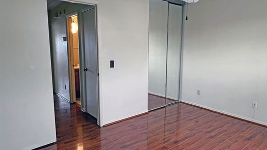 Sugar Land 2-story, 2-bed 2910 Grants Lake Blvd 704-idx