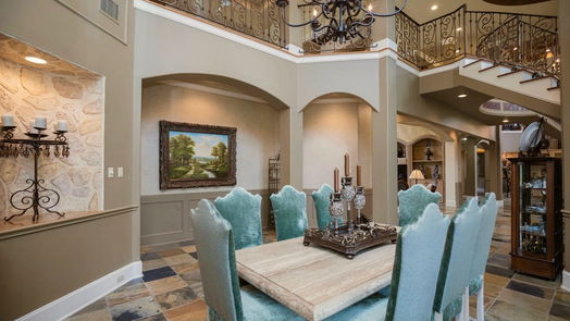 Sugar Land 2-story, 8-bed 17 Windsor Place-idx