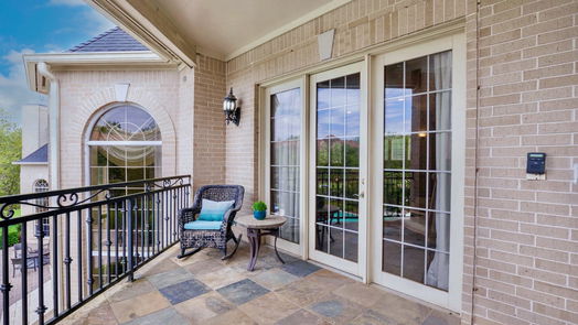 Sugar Land 2-story, 8-bed 17 Windsor Place-idx