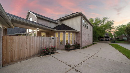 Sugar Land 2-story, 5-bed 6319 Hidden Crest Way-idx