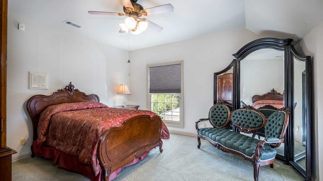 Sugar Land 3-story, 5-bed 45 Queen Mary Court-idx