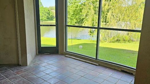 Sugar Land 1-story, 2-bed 4144 Greystone Way 602-idx