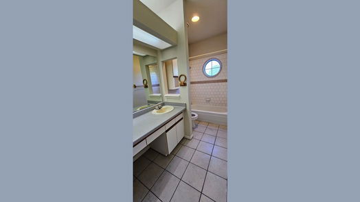 Sugar Land 1-story, 2-bed 4144 Greystone Way 602-idx