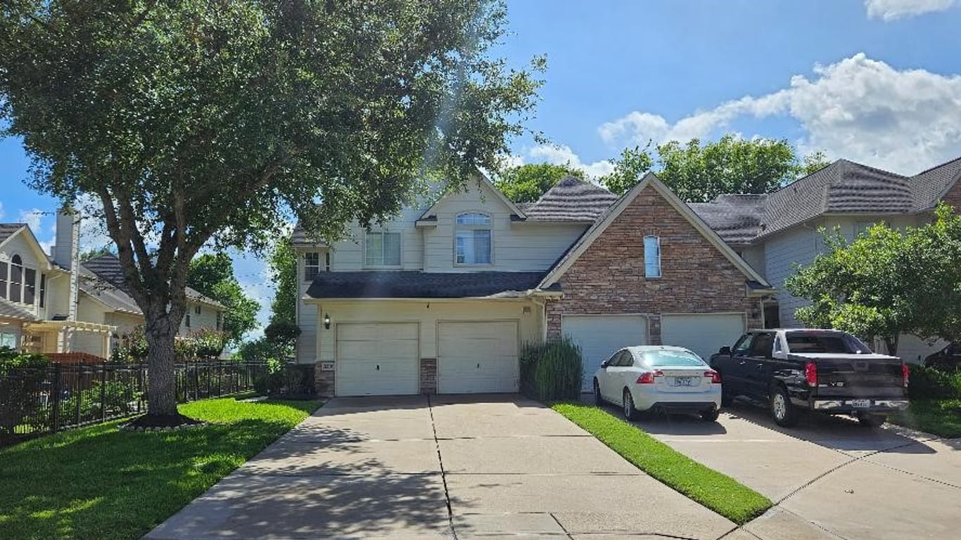 Sugar Land 2-story, 3-bed 2215 Ridge Wood Lane-idx