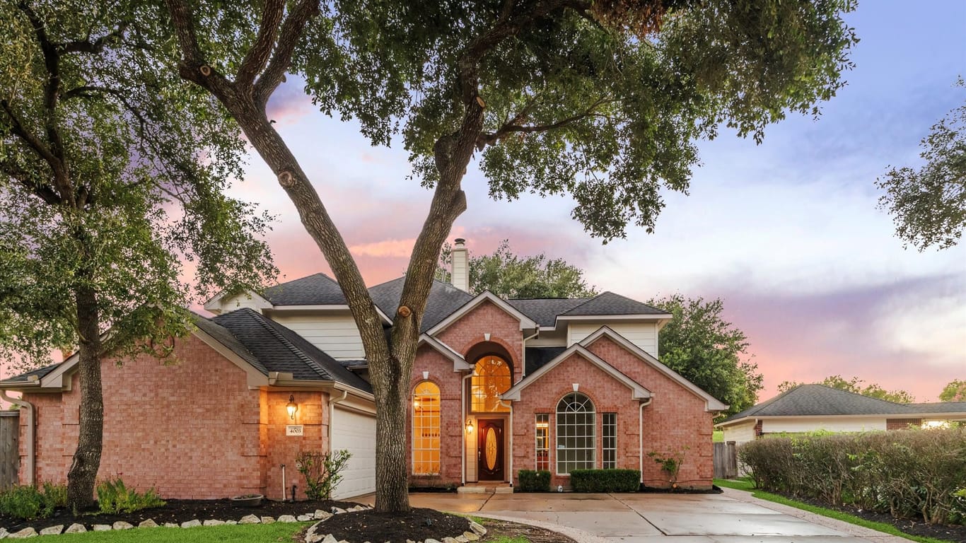 Sugar Land 2-story, 6-bed 4003 Perry Knoll Court-idx